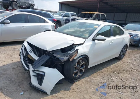 2020 Kia Forte Lxs z USA, uszkodzony, nr VIN 3KPF24AD5LE151019